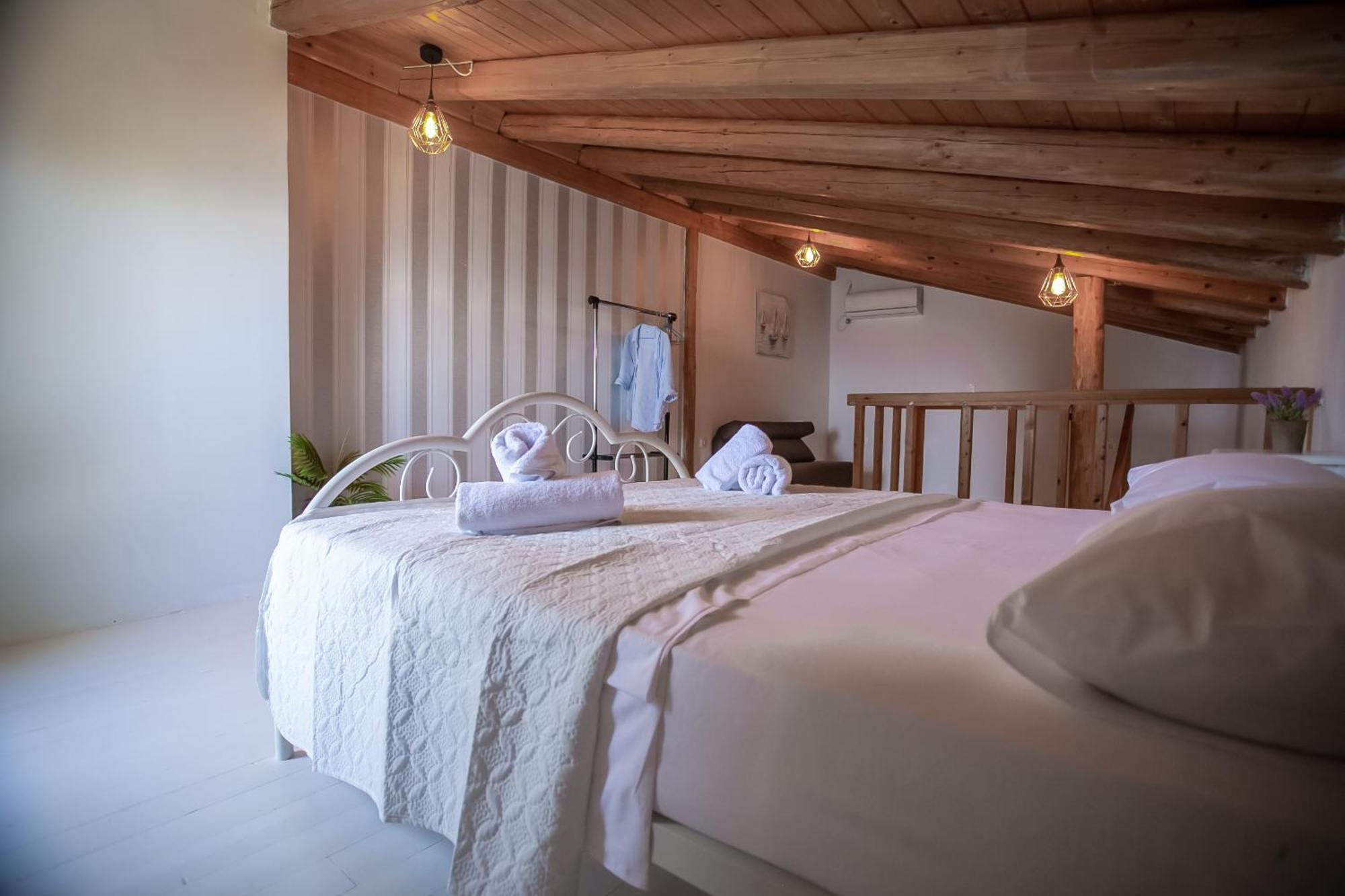 Ionian Grand Apartment Kornata Exterior photo